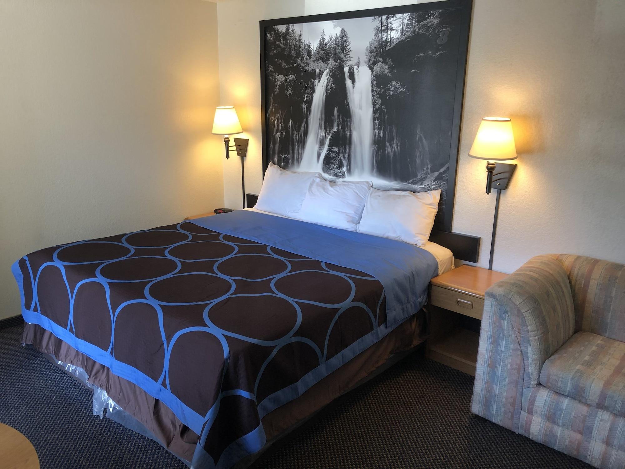 Motel Super 8 By Wyndham 2*