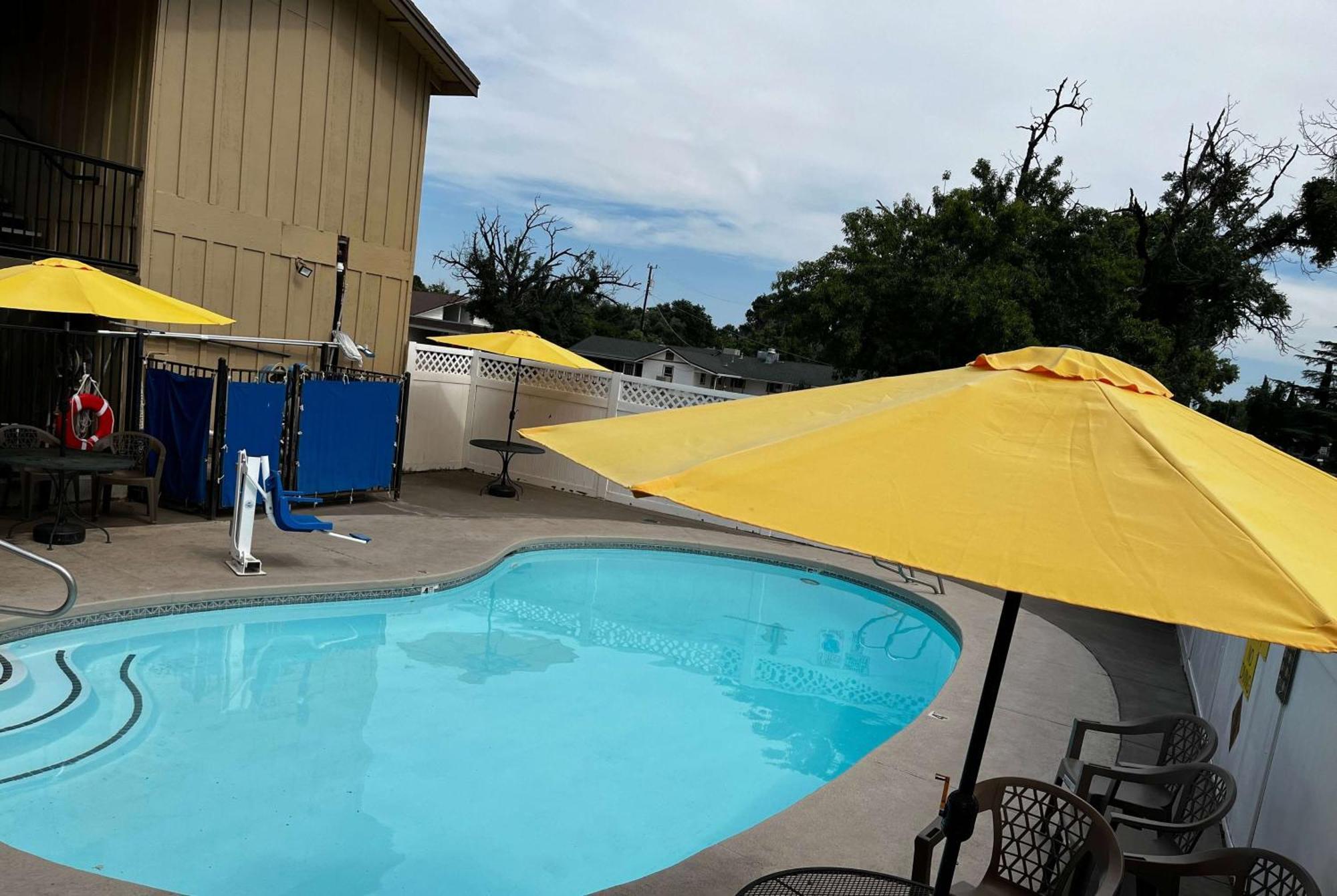 Motel Super 8 By Wyndham 2*