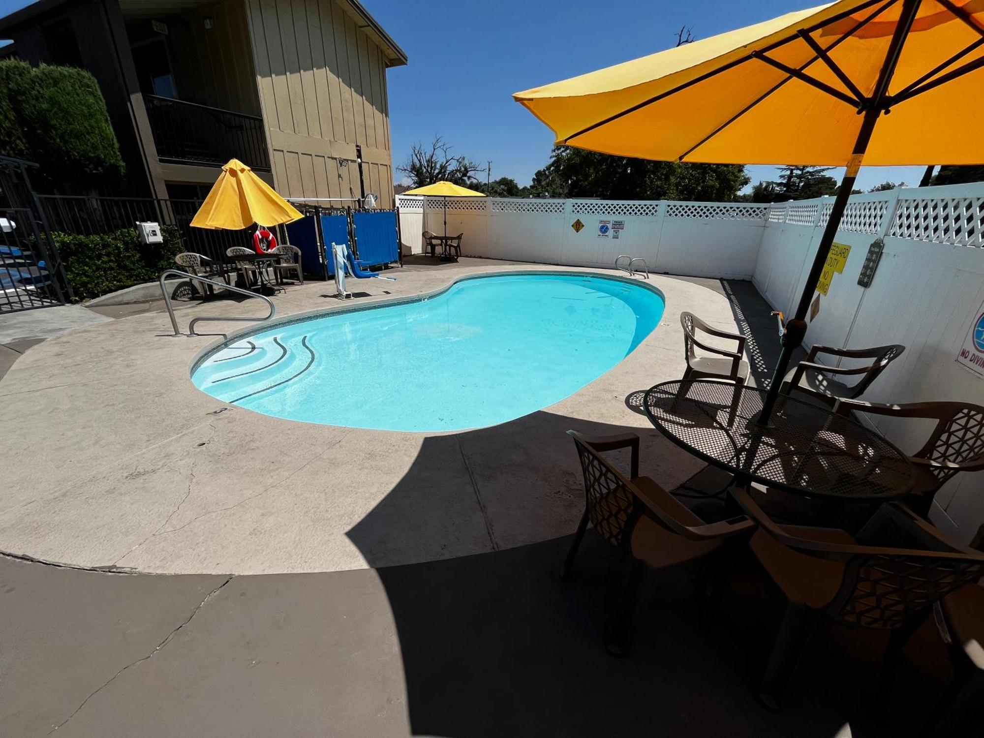 Motel Super 8 By Wyndham