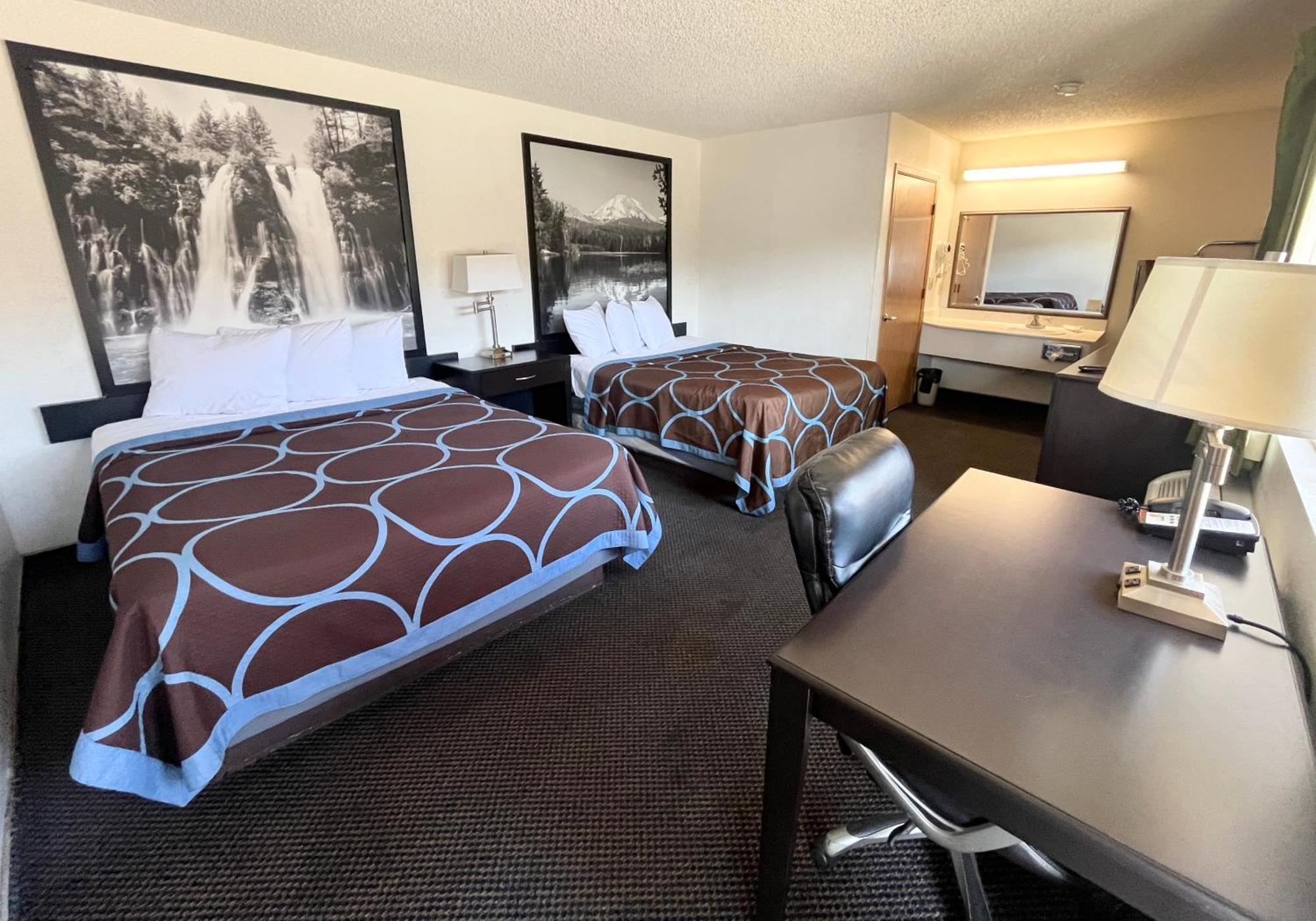 Super 8 By Wyndham Red Bluff
