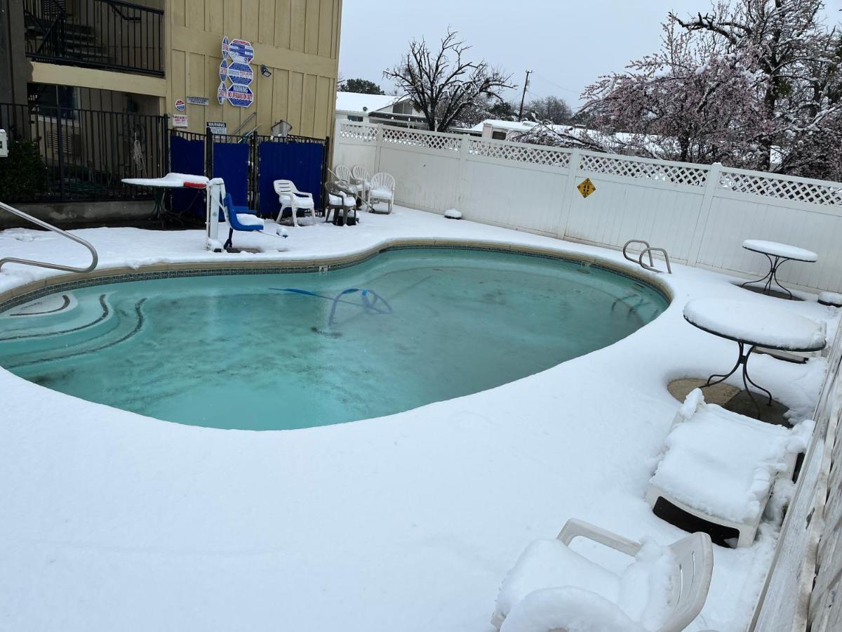 Motel Super 8 By Wyndham
